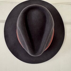 Goorin Bros Black w/ Removable pink tie